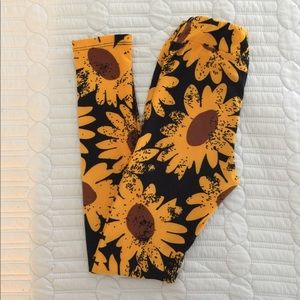 LulaRoe Kids L/XL Sunflower leggings